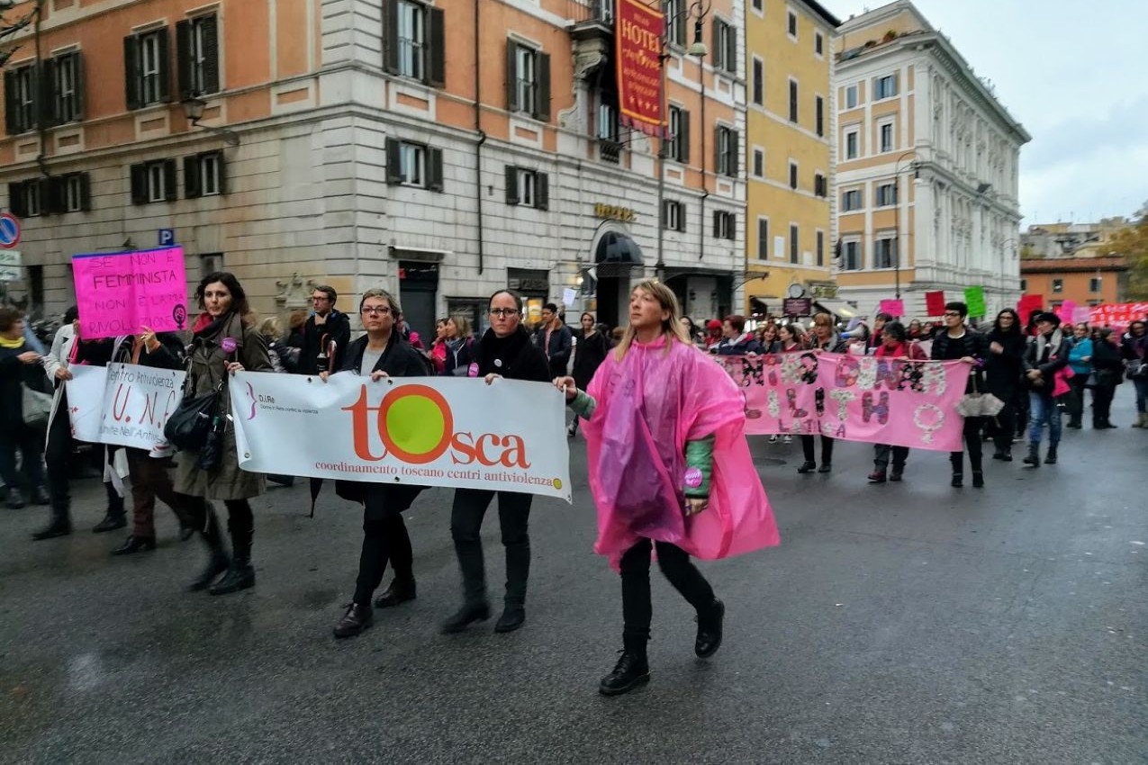 manifestazione femminista - vanessa roghi